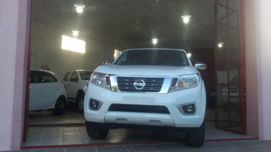 Nissan Frontier XE 2.3 4x2