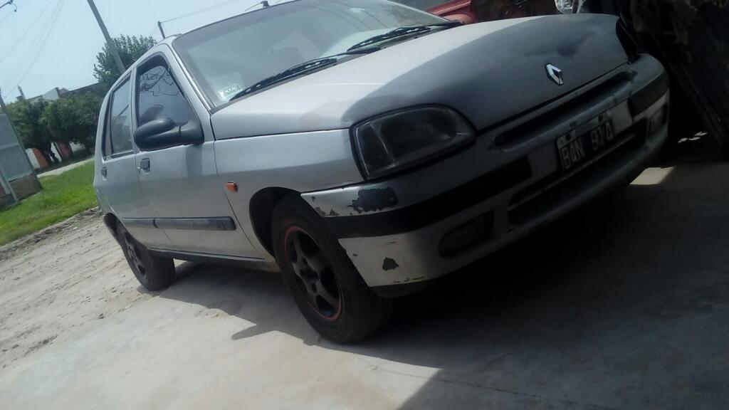 Renault Clio 97 Anda Bien Recibo Moto