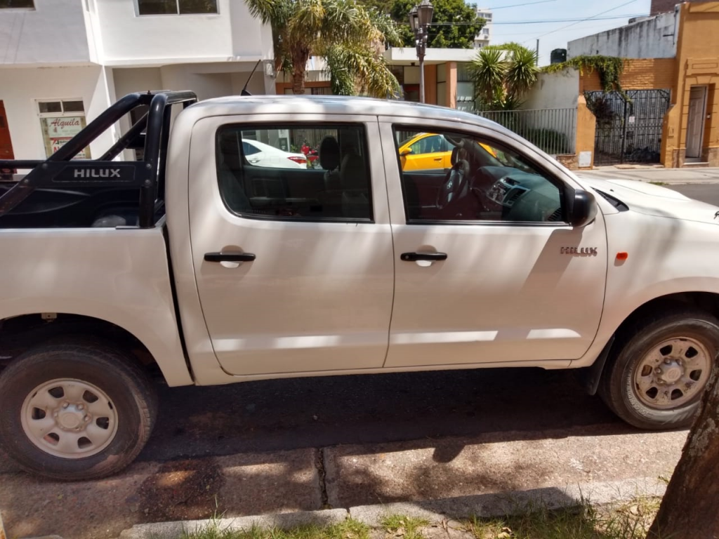 Toyota Hilux Pack Electrico y Pack Seguridad 
