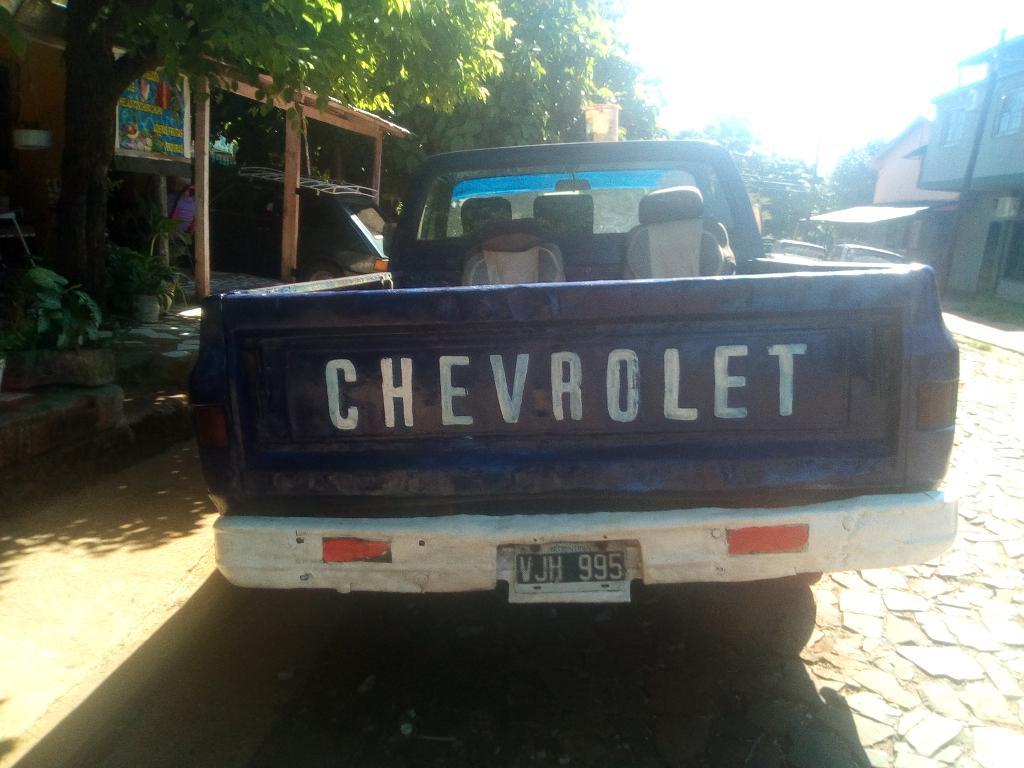 Vendo Chevrolet O Permuto por Un Renold