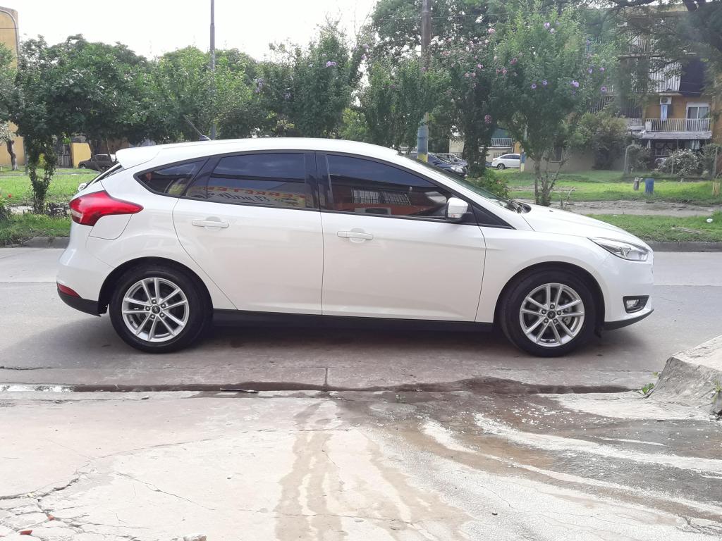 Vendo Ford Focus 