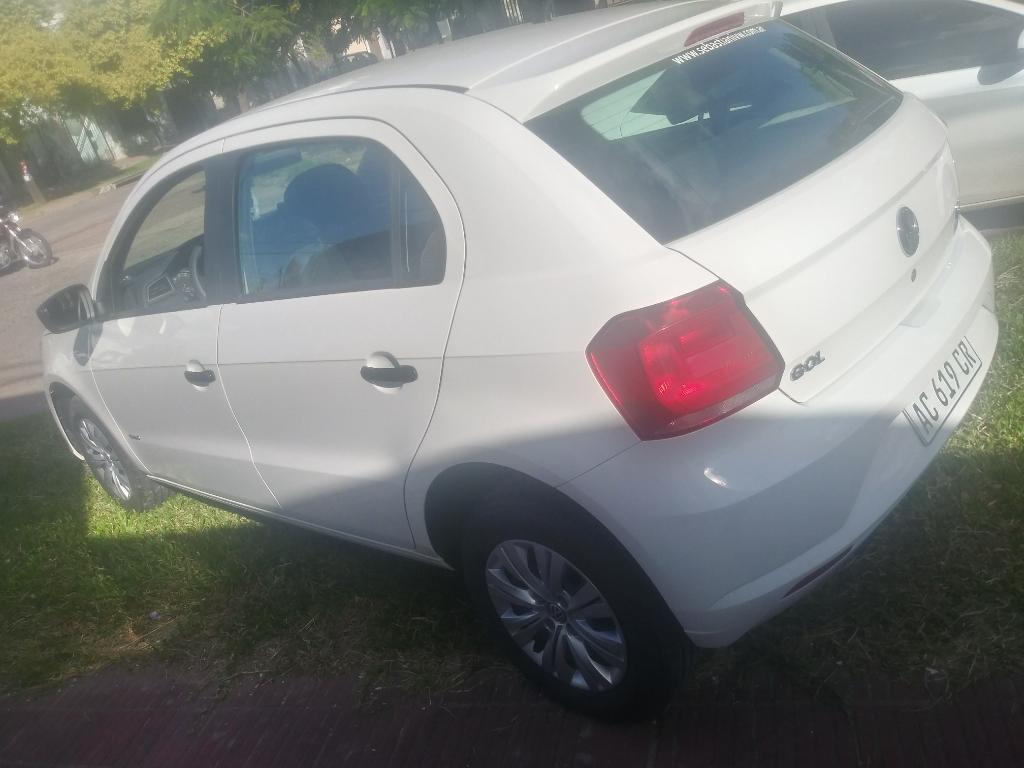 Vw Gol Trend  con 5 Vendo Permuto