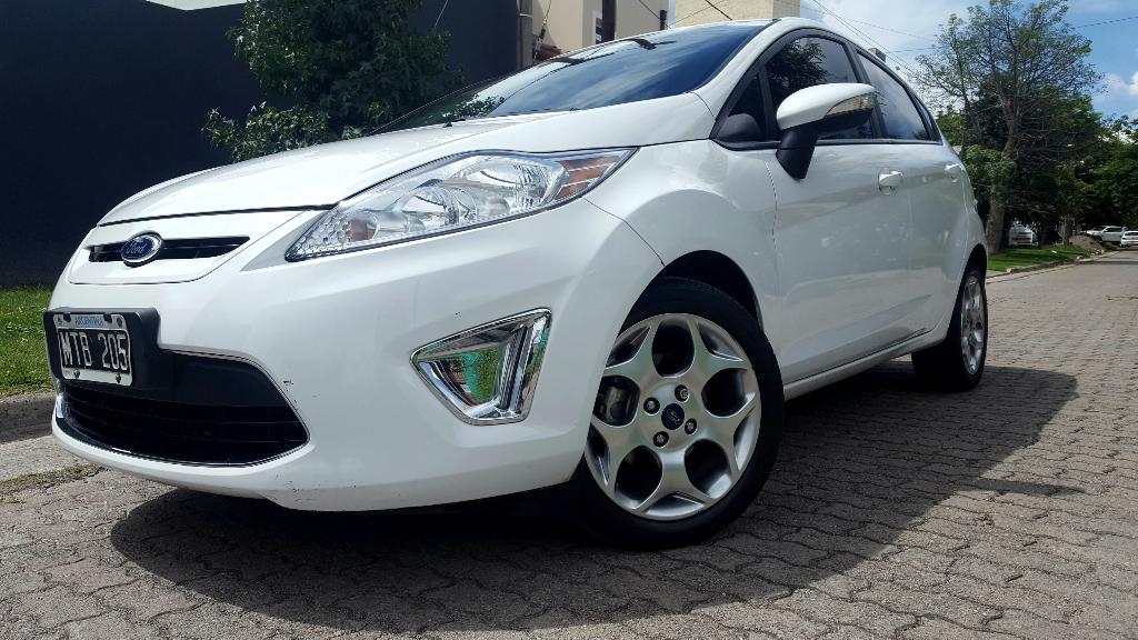 Ford Fiesta Titanium 