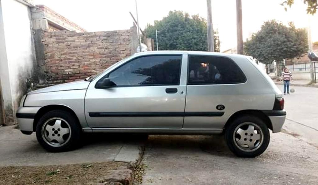 Renault Clio Mod. 98