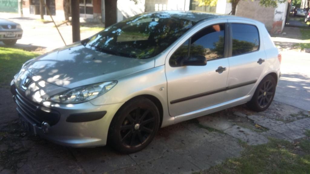 Peugeot  full 16 nafta