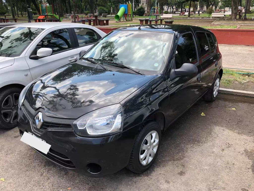Renault Clio 1.2 Mío Expression Pack 2 Con Aire