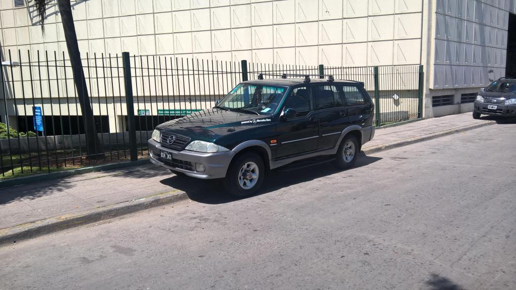 vendo ssangyong musso 