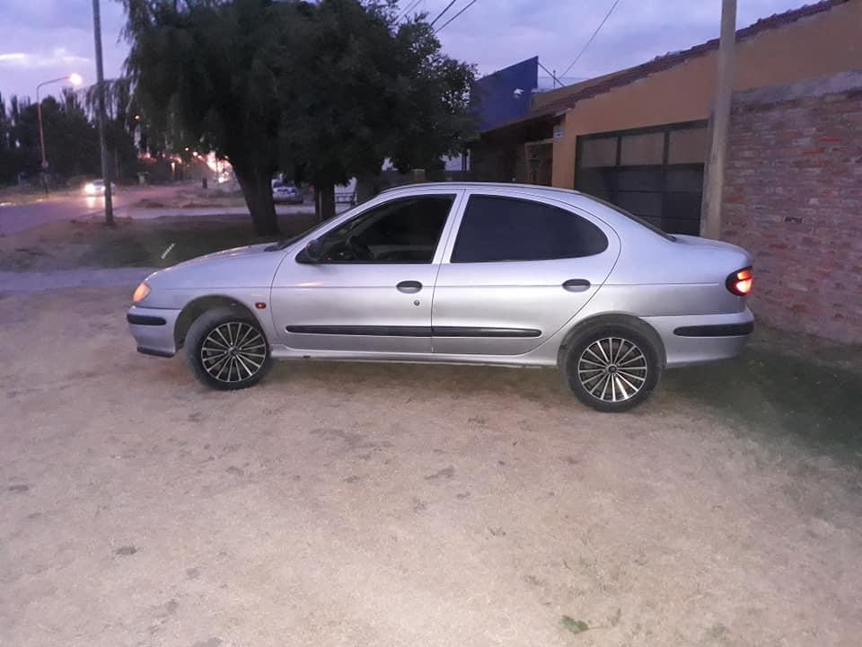 vendo tomo moto megane  tdi full