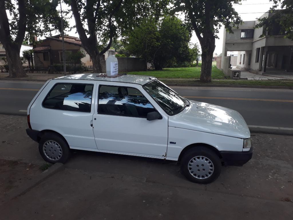 Vendo Fiat Uno Cl  Puertas