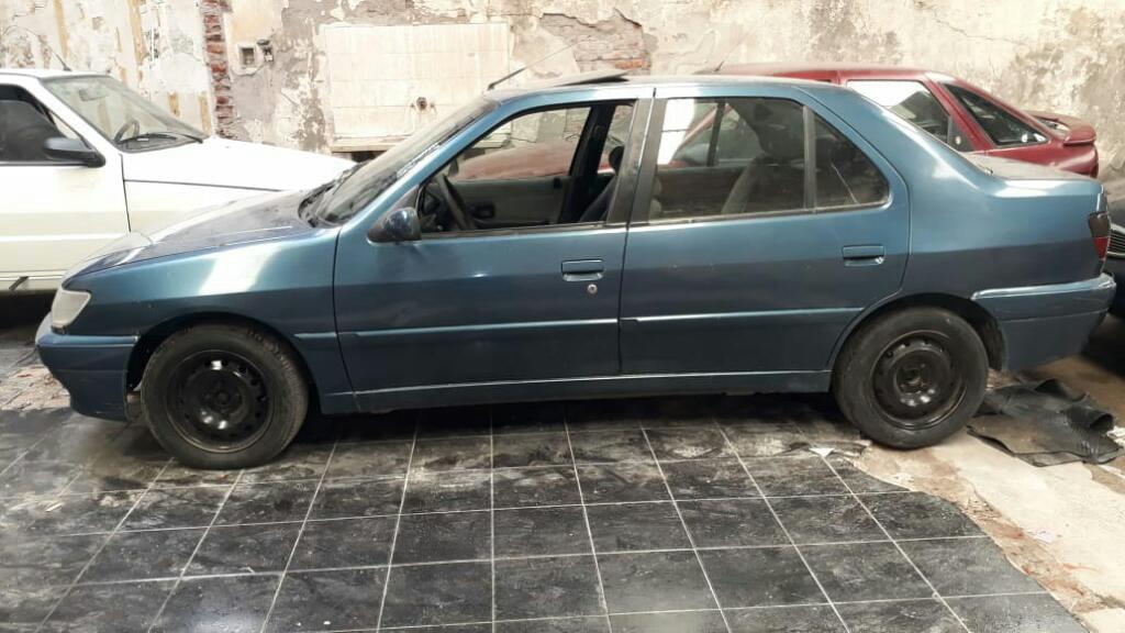 Peugeot 306