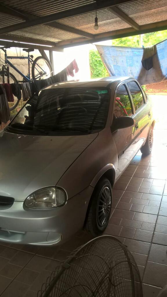 Vendo Permuto Corsa Classic 