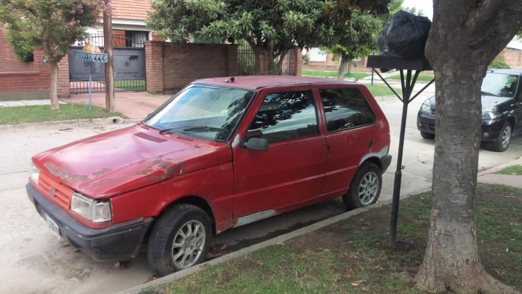 Vendo o permuto fiat uno 97 con gnc