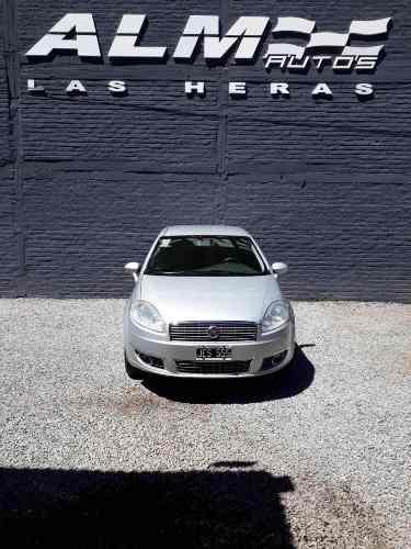 Fiat Linea Essence  Mb