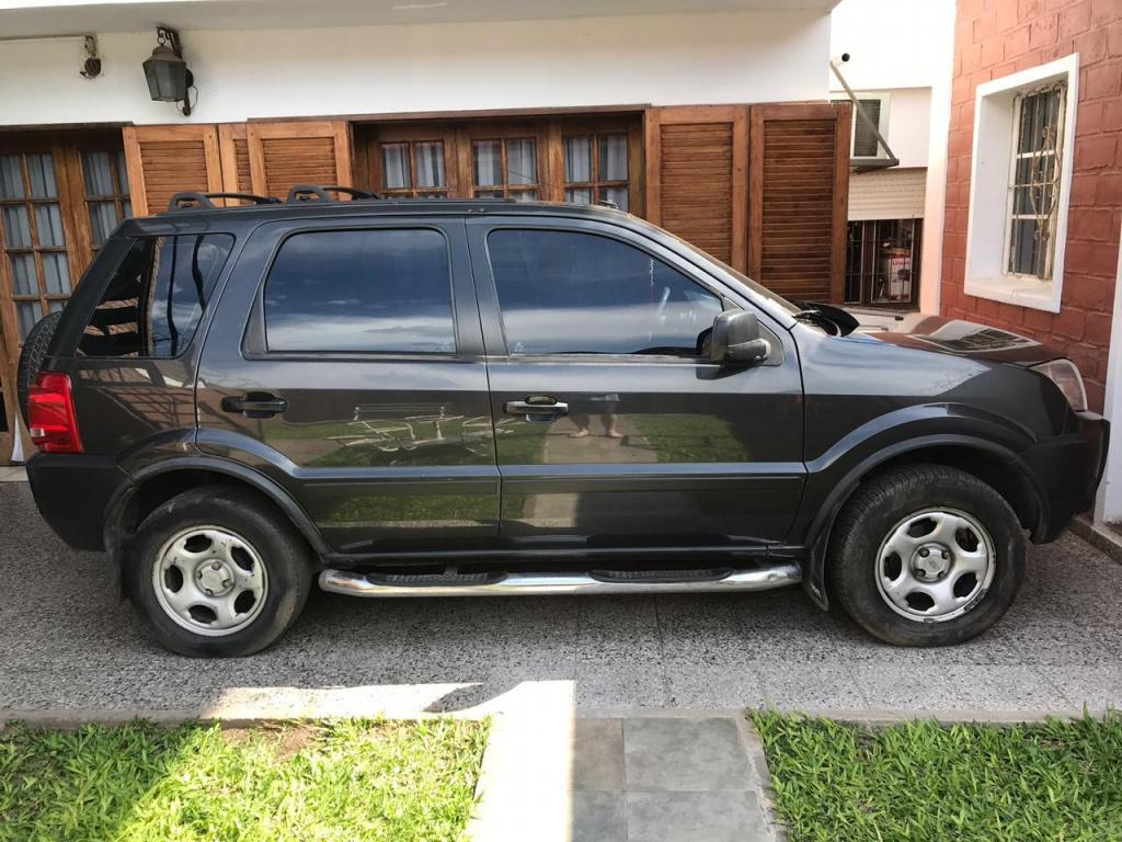 IMPECABLE Ford EcoSport XLS 