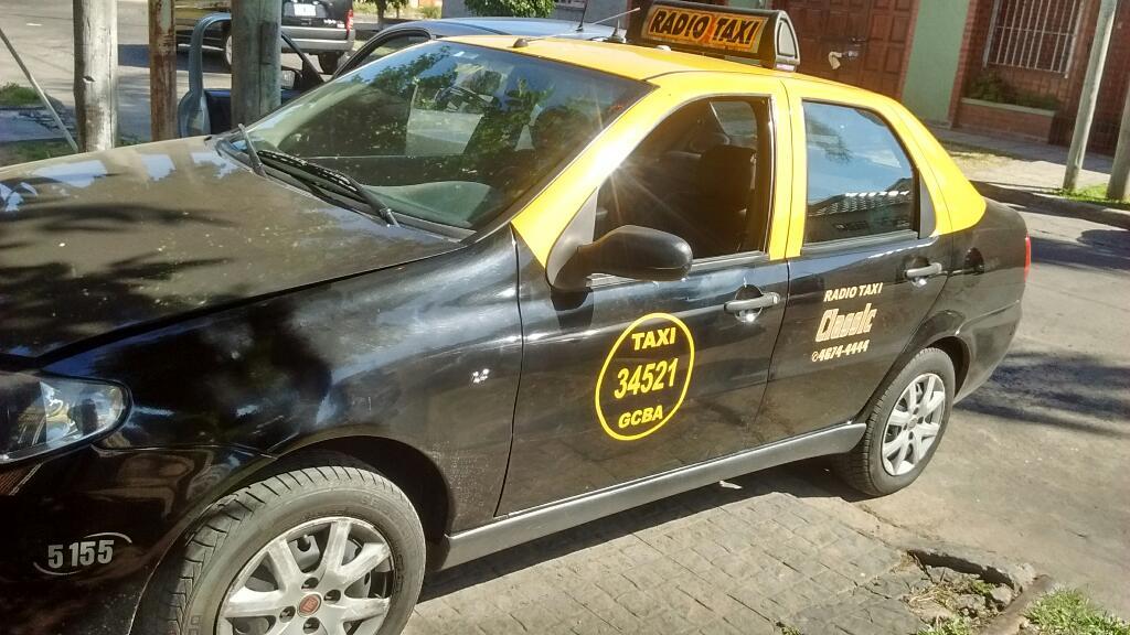 Siena  Taxi S/licencia