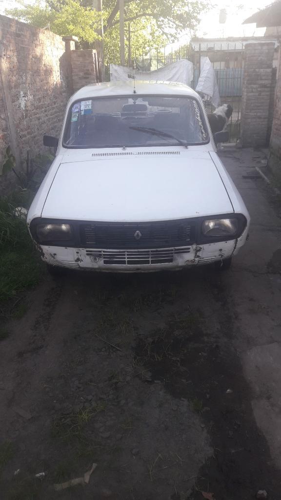 Vendo Renault 12 Soy Titulo