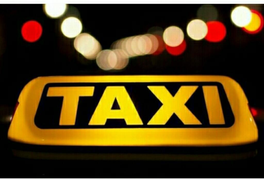 Vendo Taxi Toyota Etios  con Licenci
