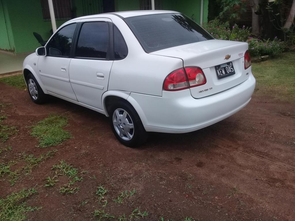 vendo permuta Chevrolet Corsa 