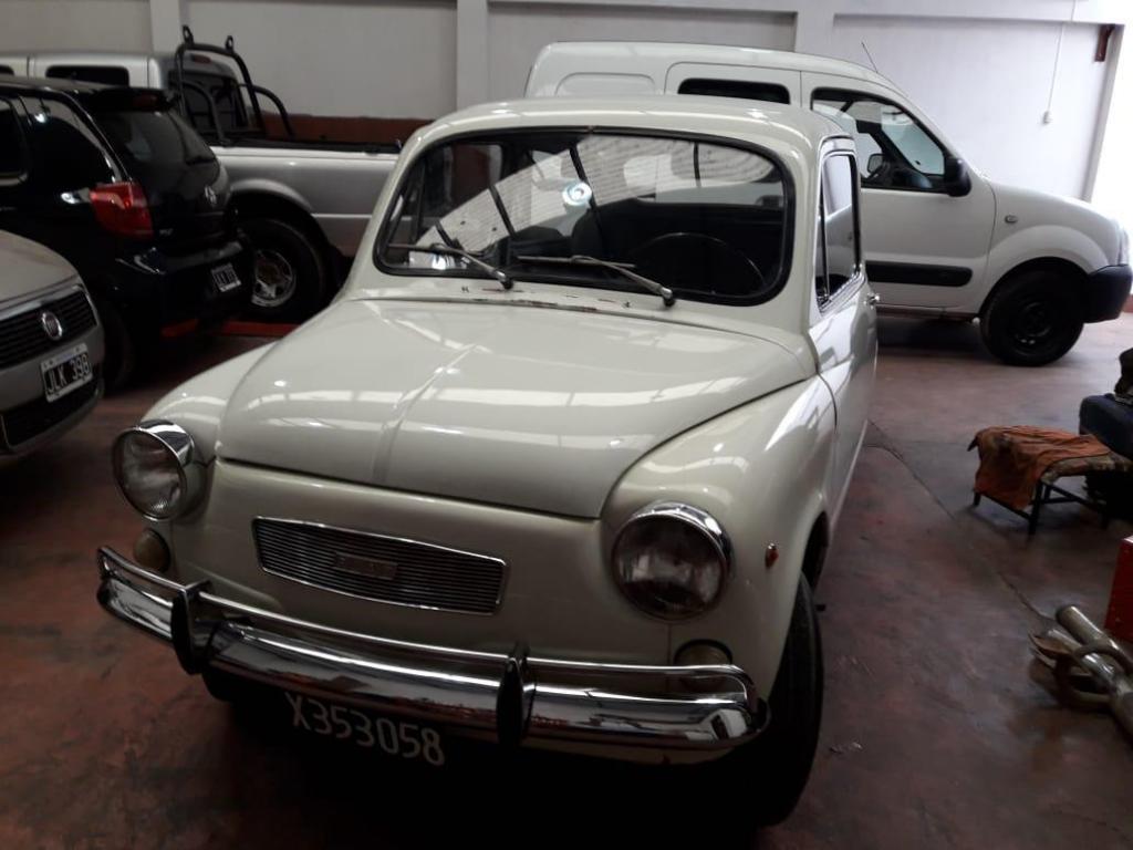 FIAT 600, IMPECABLE!!