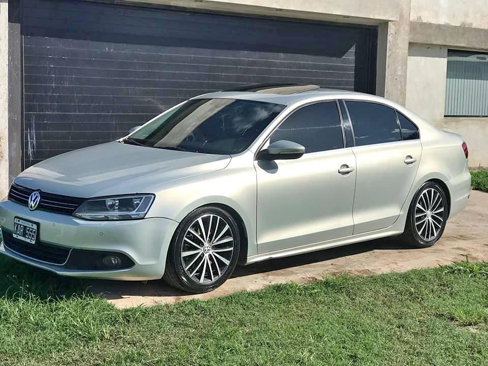 VW VENTO 2.0 TSI MOD  AT TURBO