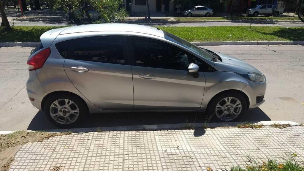 FORD FIESTA S PLUS