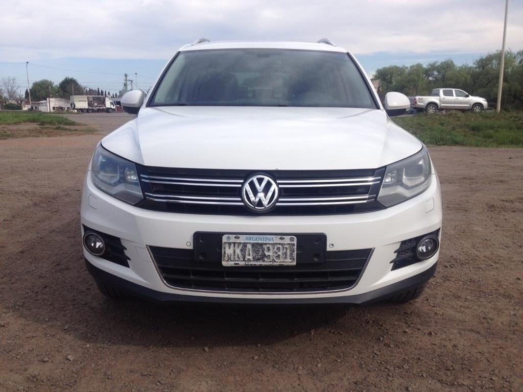  Volkswagen Tiguan 2.0 TDI Premium Tiptronic L11