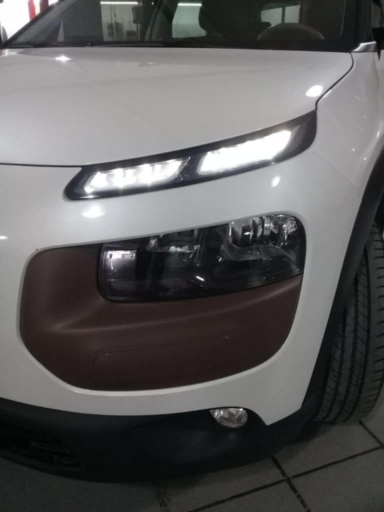 C4 CACTUS 1.2 PURETECH  COMO NUEVO !