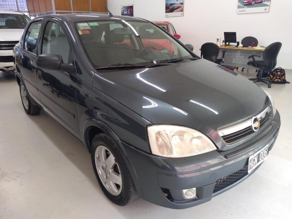 CORSA II GL 1.8 4 PUERTAS