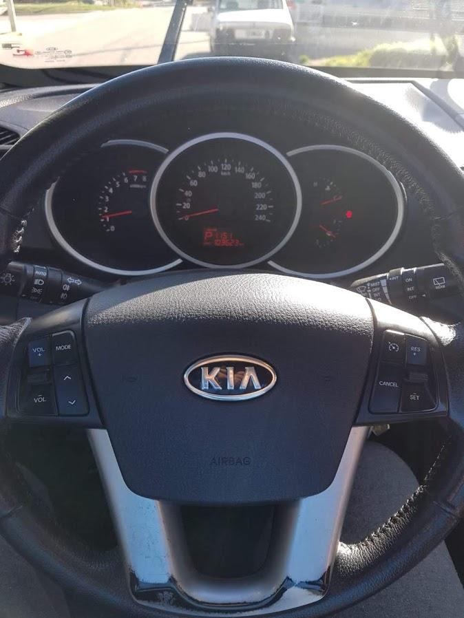 KIA SORENTO_7 ASIENTOS_AUT