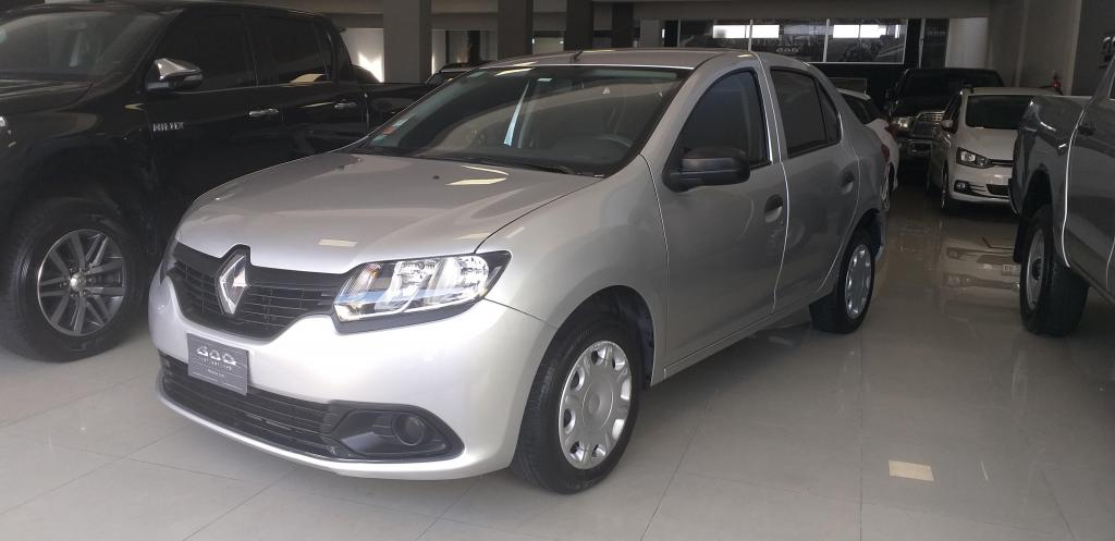 Renault Logan impecable