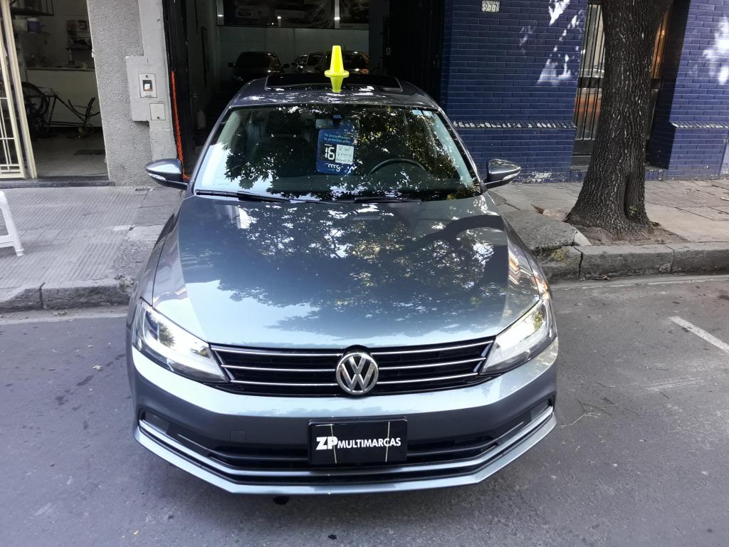 Volkswagen Vento 2.5 Advance Plus 170 HP 