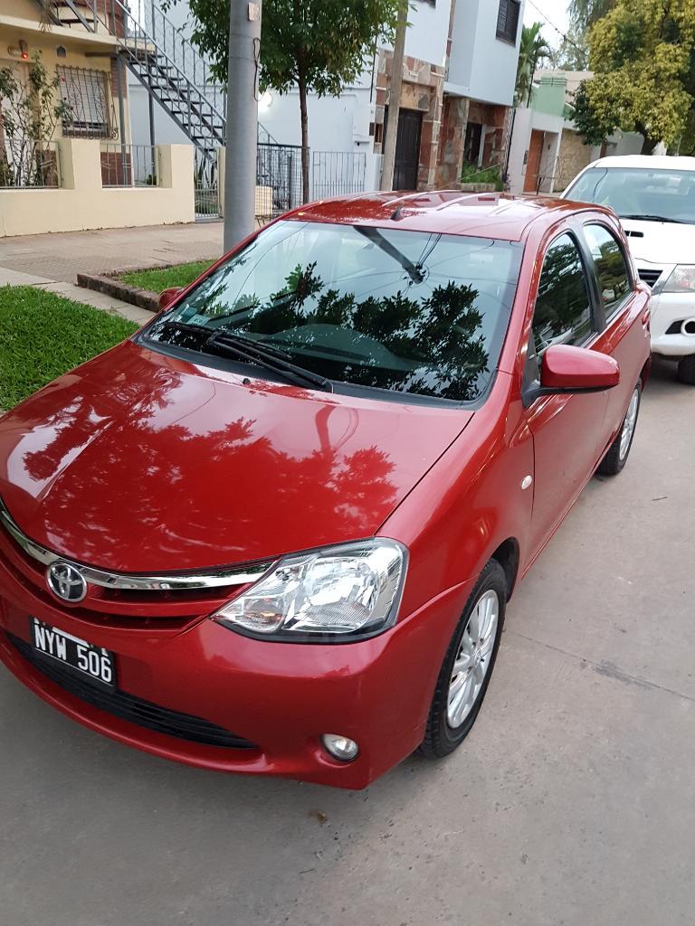 Toyota Etios Xls mil Km