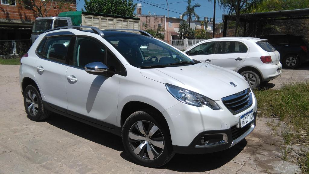 VENDO PEUGEOT  IMPECABLE, AÑO 