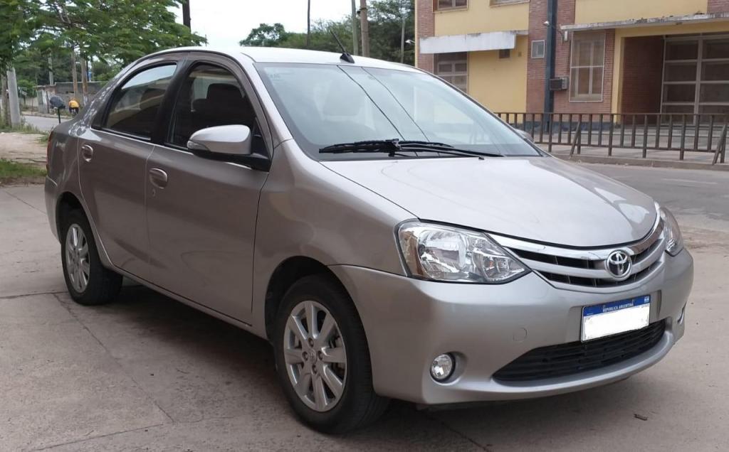 VENDO TOYOTA ETIOS XLS 1.5