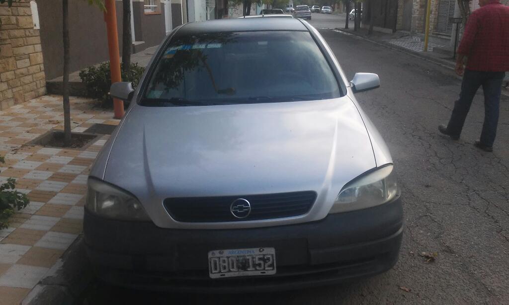 Vendo Chevrolet Astra 