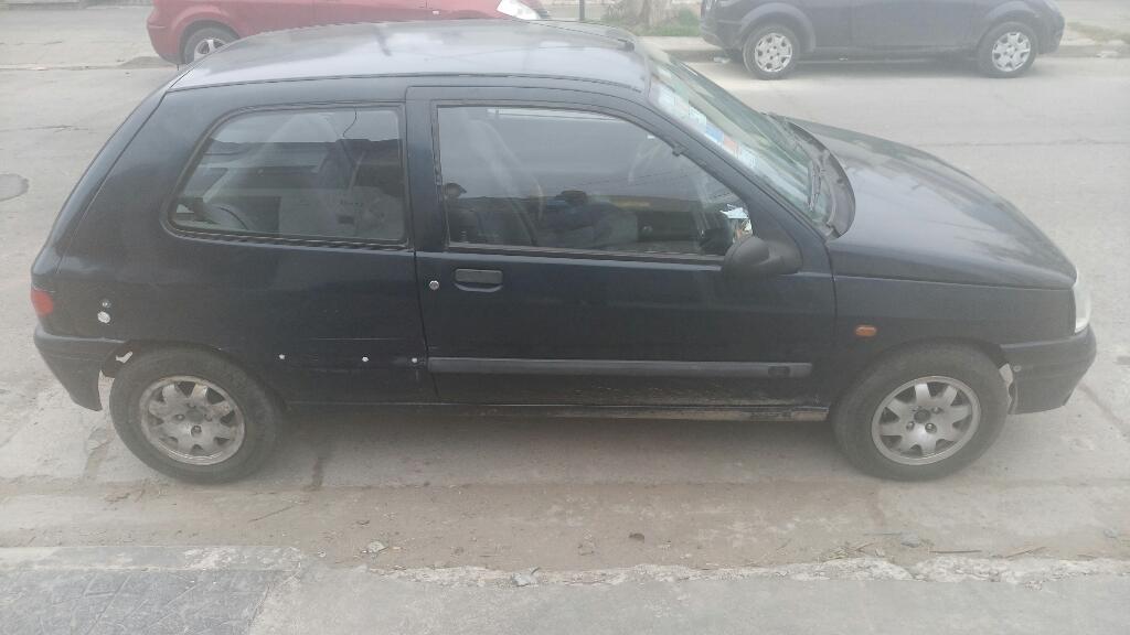 Vendo Clio 1.9 Diesel