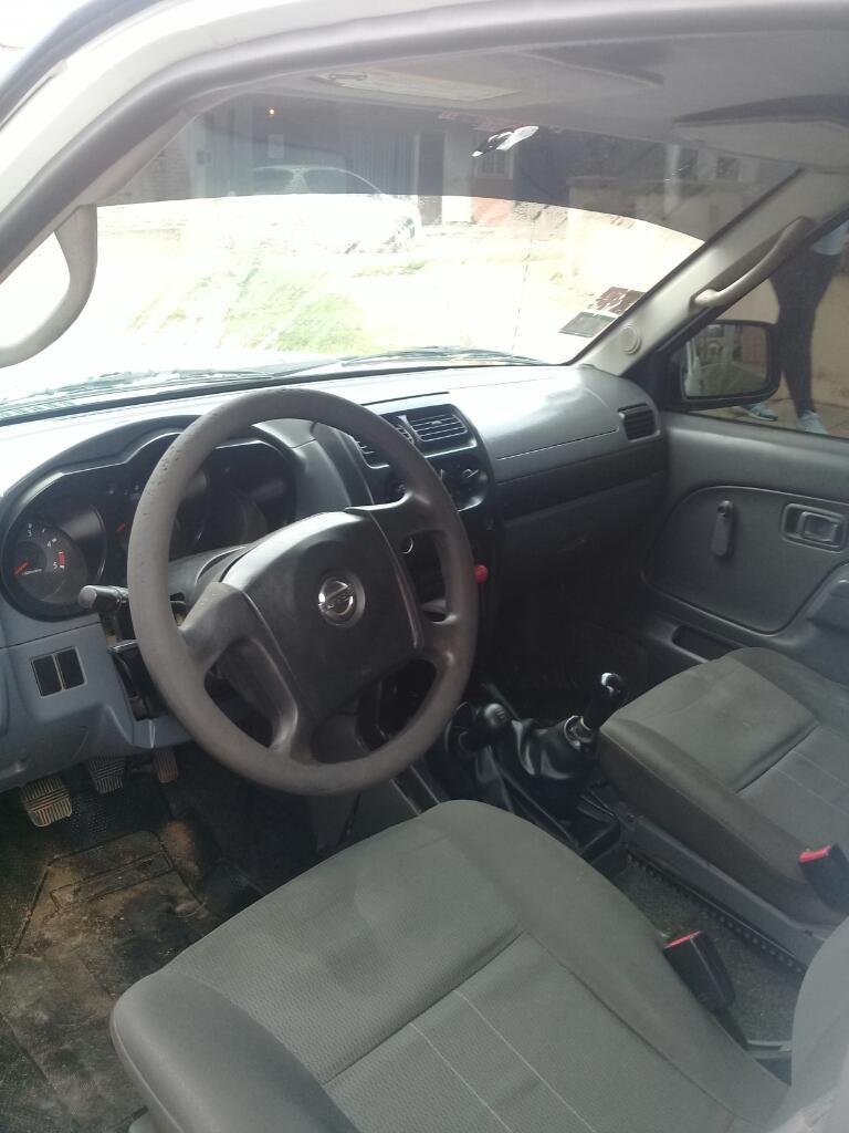 Vendo Pik Up Nissan 4x4