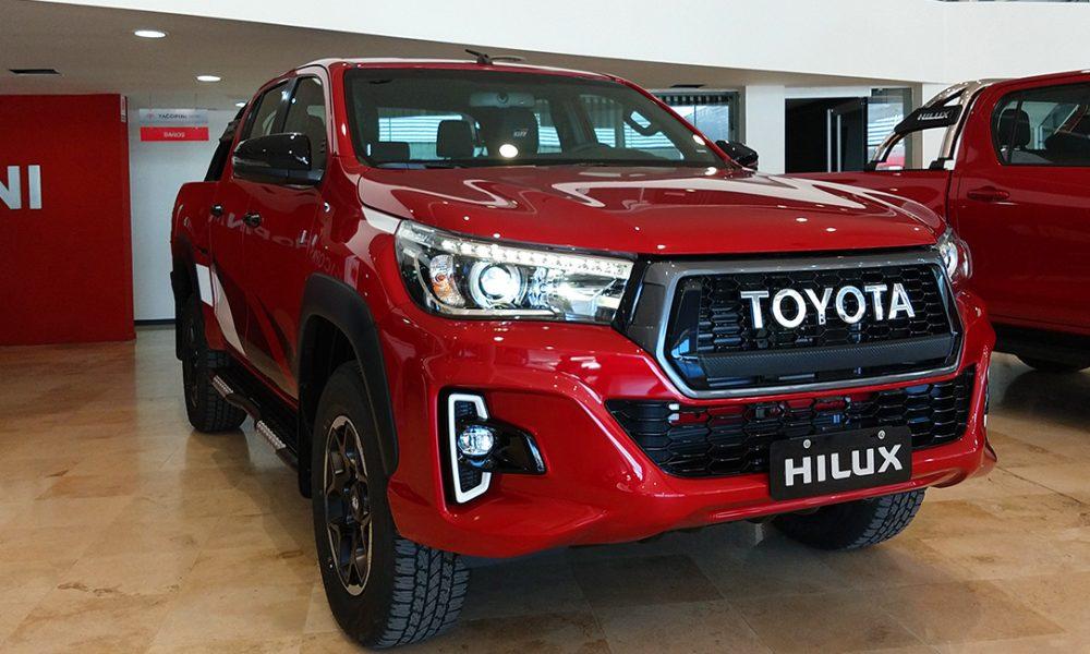 Toyota Hilux KM