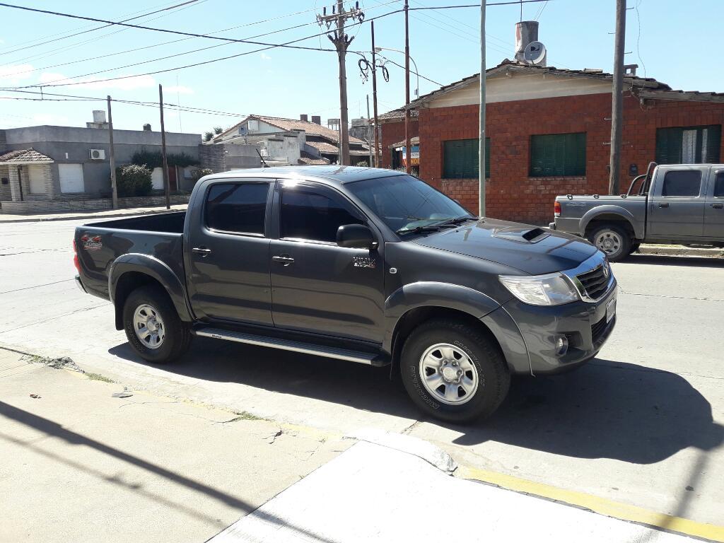 Toyota Sr 3.0 Vendo Permuto  Km 140