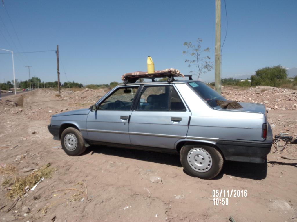 VENDO RENAULT 9, 93 GNC,NAFTA TITULAR $ 