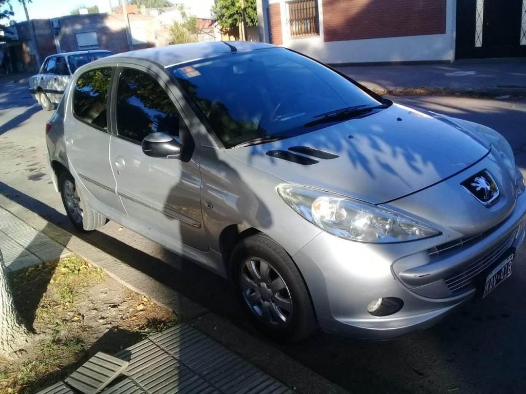 Vendo Peugeot 207 Full