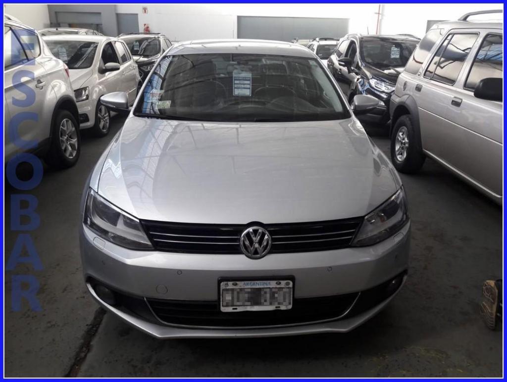 Volkswagen Vento 2.0 tsi sportline mt