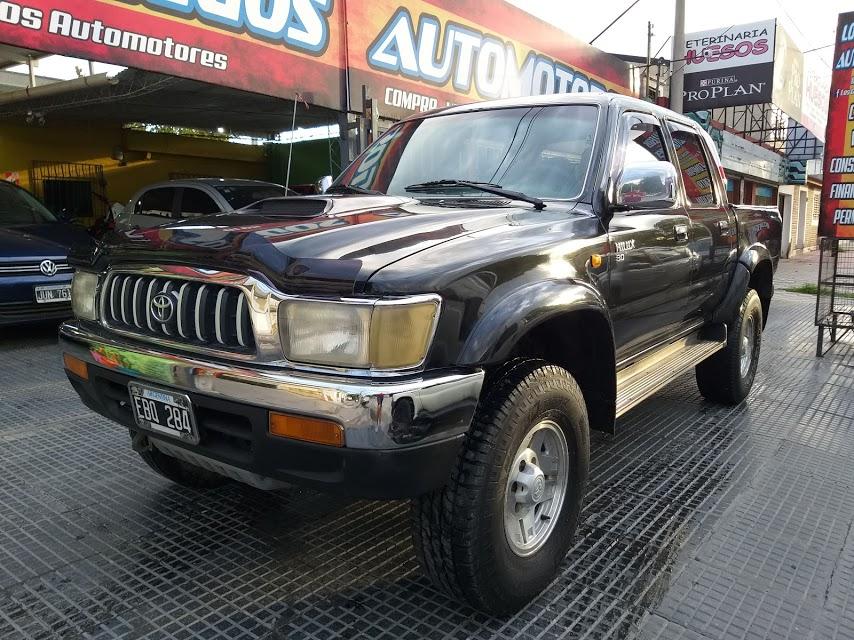 Toyota Hilux  SRV 4x4