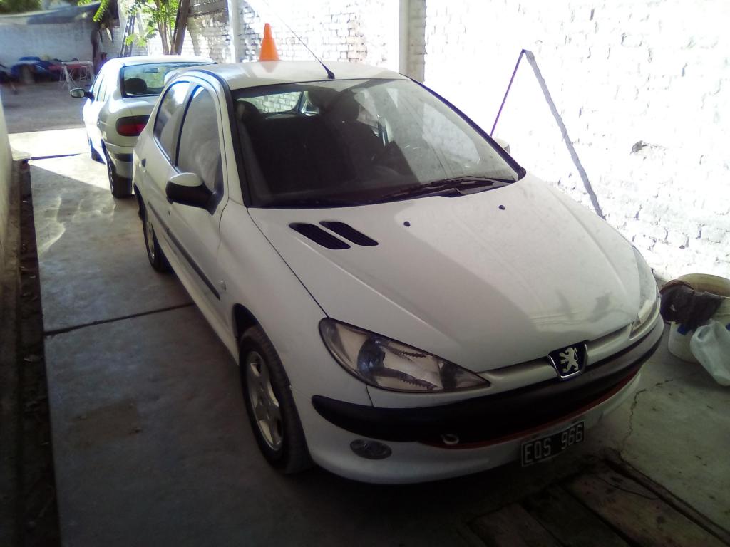 206 diesel 1.9 modelo , Vendo o permuto.