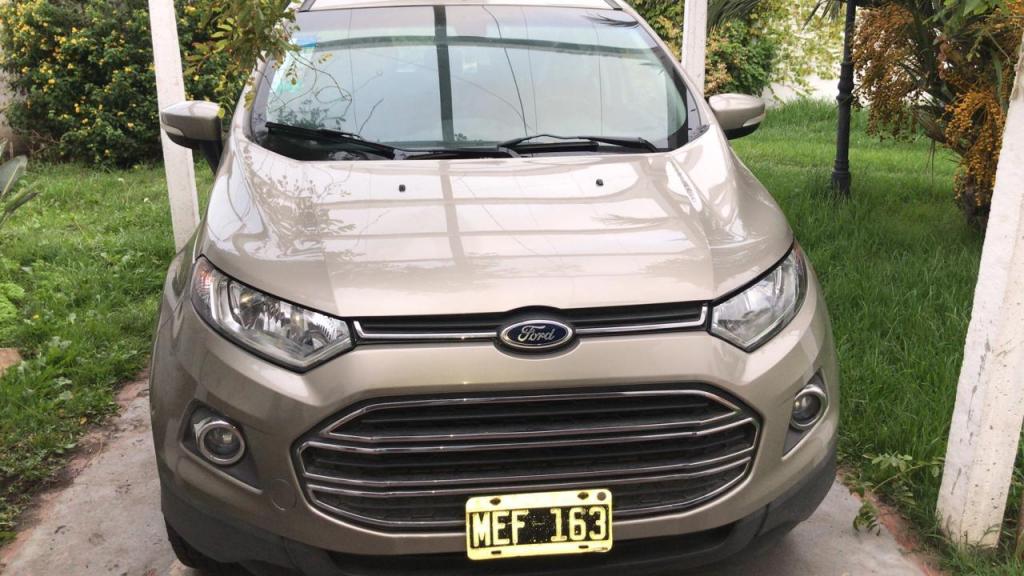 Ford Ecosport  Unica mano