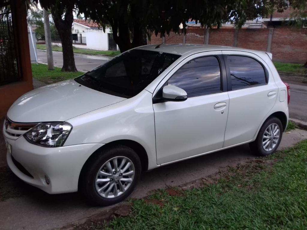 Toyota Etios Xls