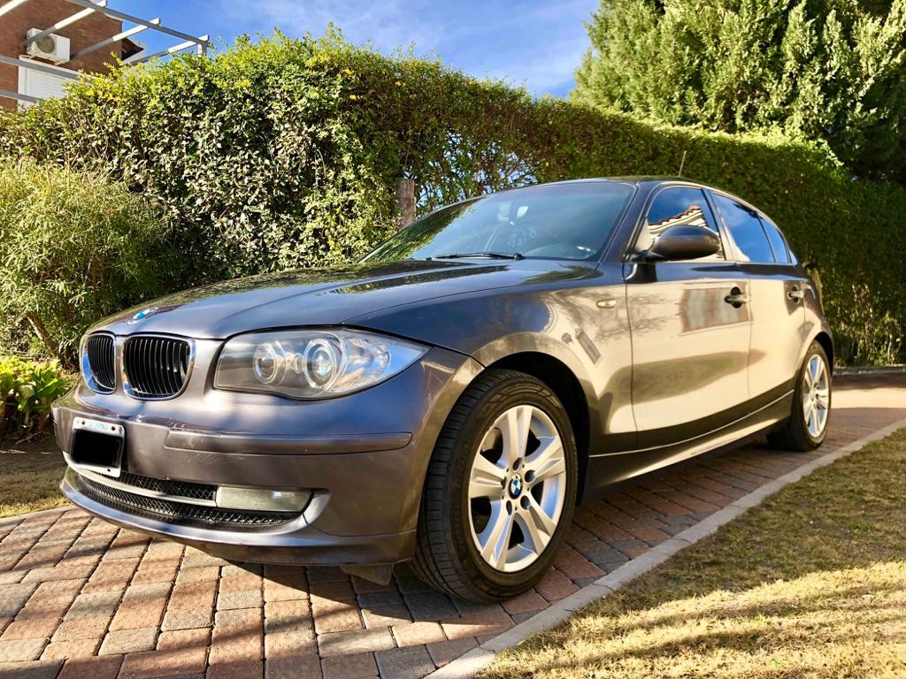 BMW 120I IMPECABLE PERMUTO