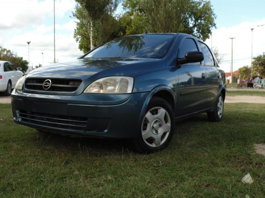 CHEVROLET CORSA II  GNC Recibo menor FINANCIO!!