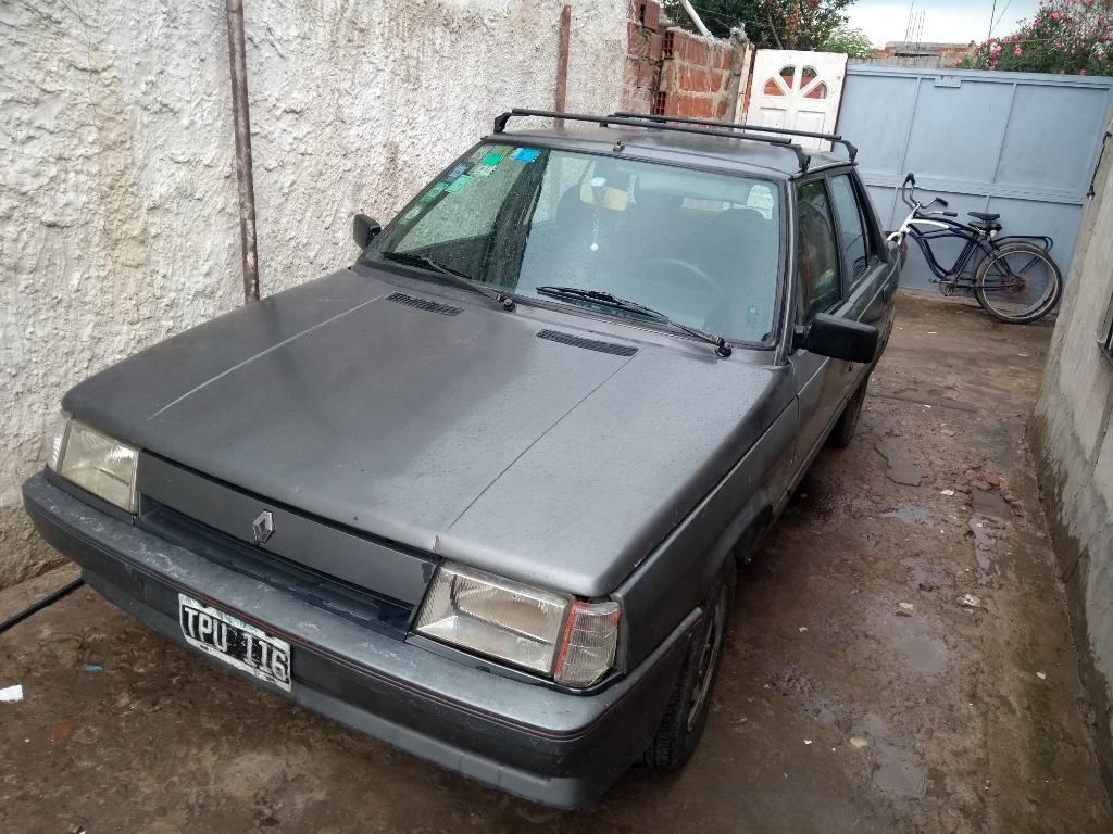 Renault 9