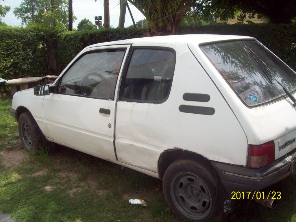 vendo peugeot 205 del 94 con gnc....